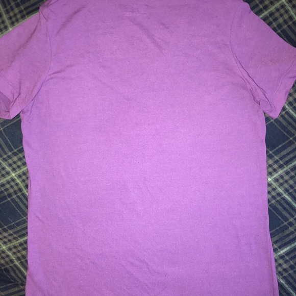 Purple, under armour, semi fitted tee - Picture 3 of 3